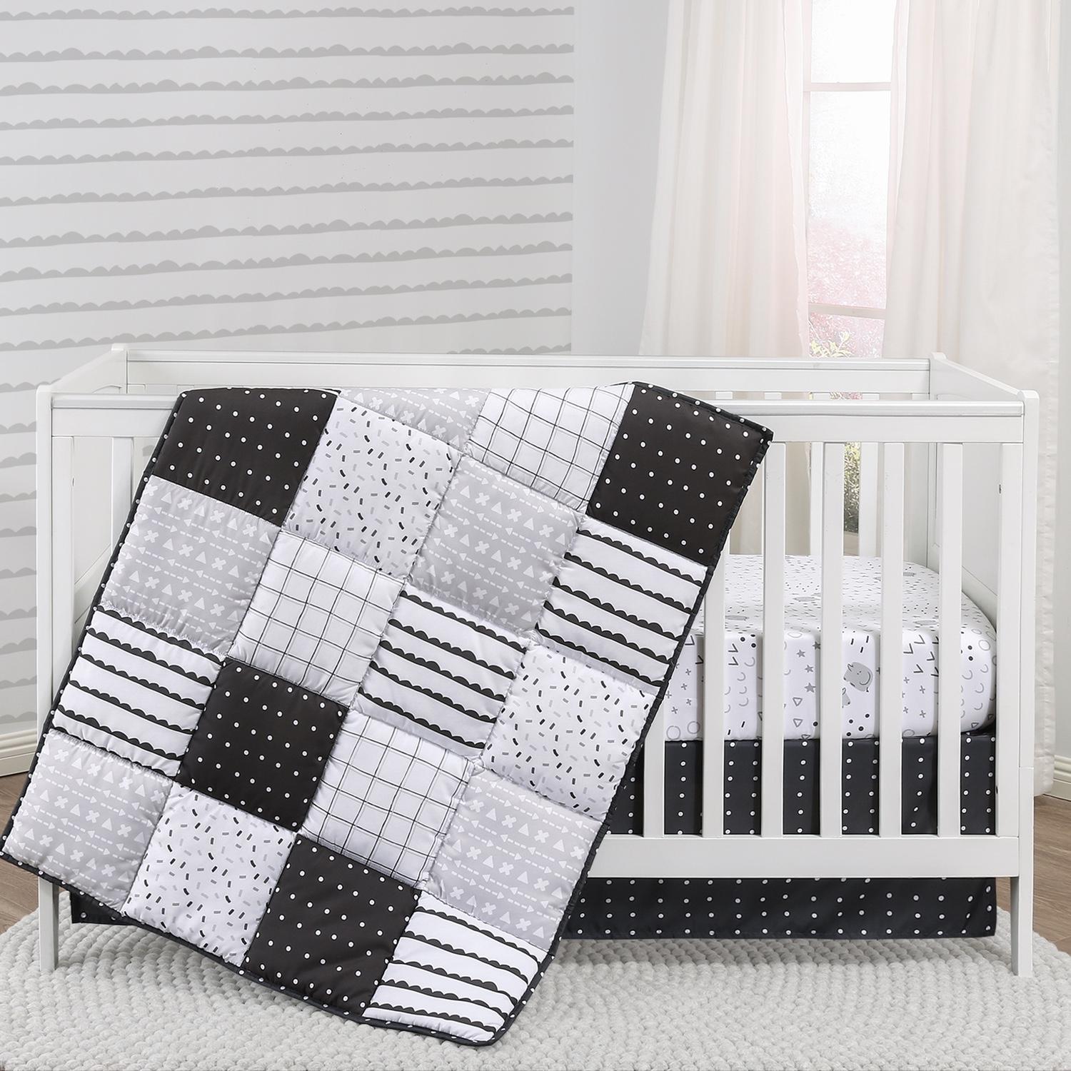 Nursery quilt hot sale sets