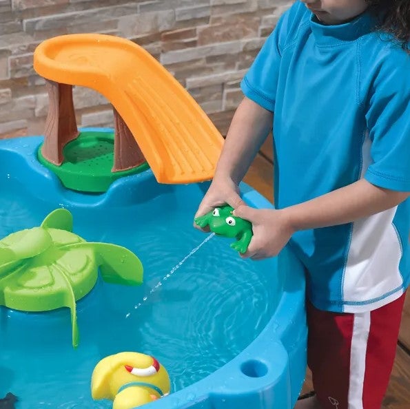 Step2 duck pond water hot sale table with water toys